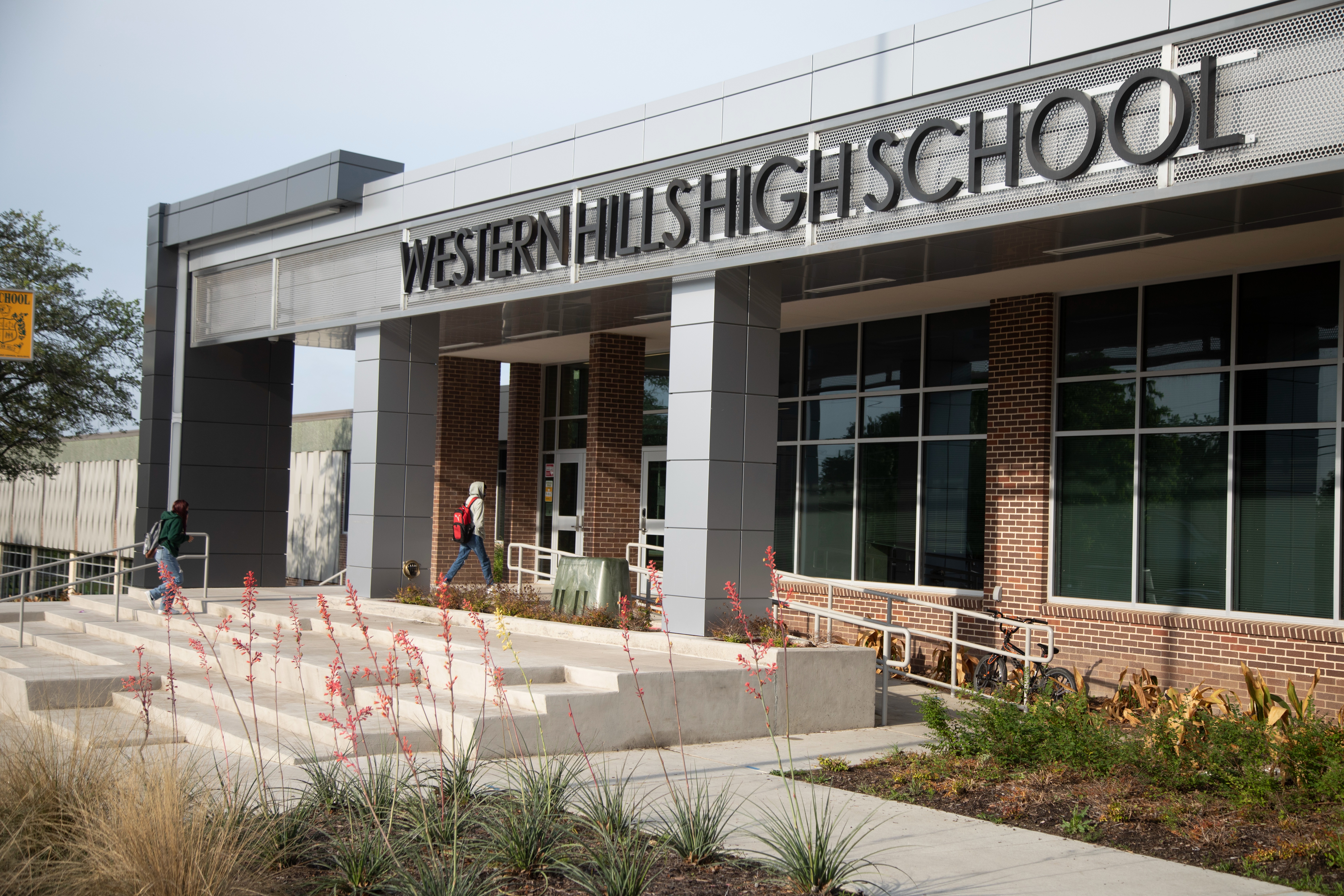 Fort Worth Independent School District - School Finder